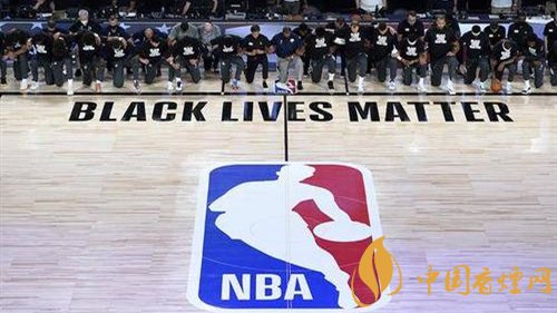 NBA球員集體下跪抗議 種族之間矛盾怎么才能化解